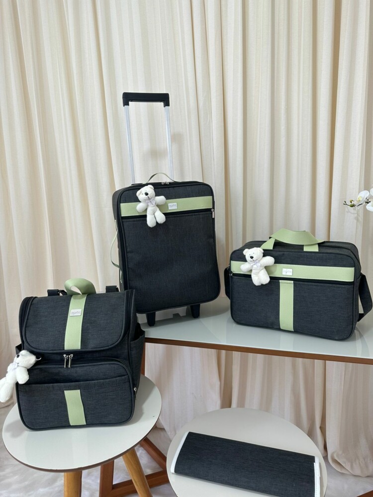 kit bolsa maternidade com mala de rodinha e bolsa da mamãe e mochila 2 em preto com faixa verde claro
